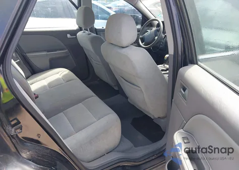 2006 Ford Five Hundred Se from USA, damaged, VIN 1FAFP23186G116171